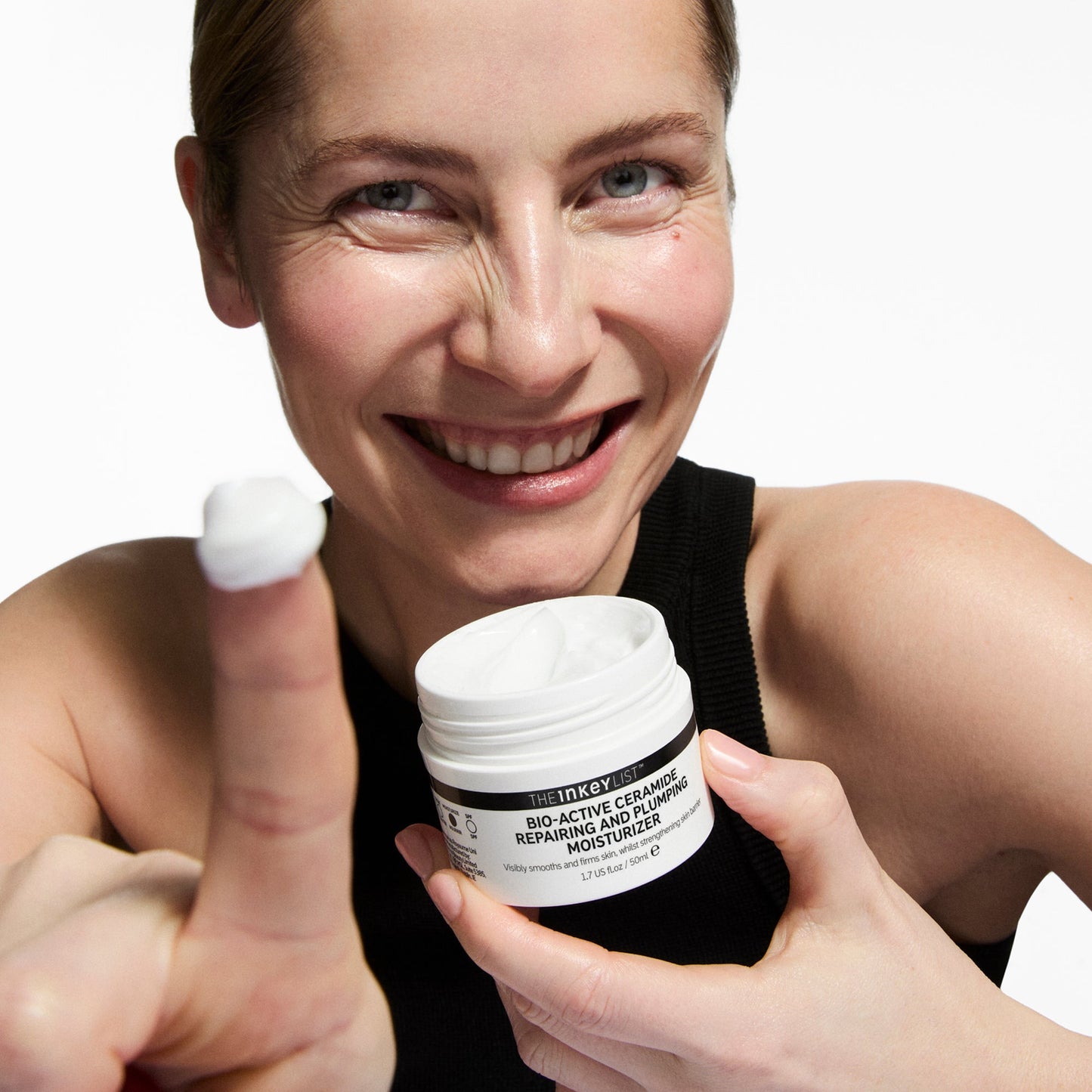bio-active-ceramide-moisturizer-a3 Bio-Active_Model_2000x2000_7b381857-d412-4a9c-beec-0c29b7cc157b.jpg