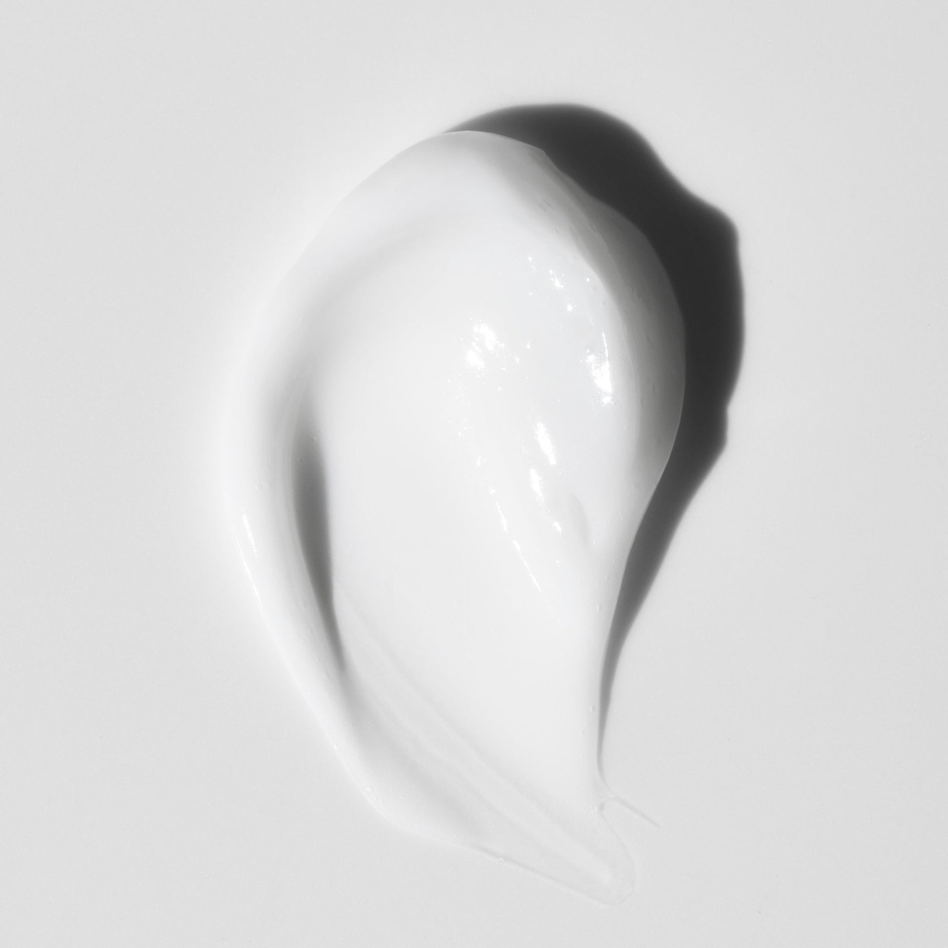 360-acne-clearing-serum-i5 Goop.jpg