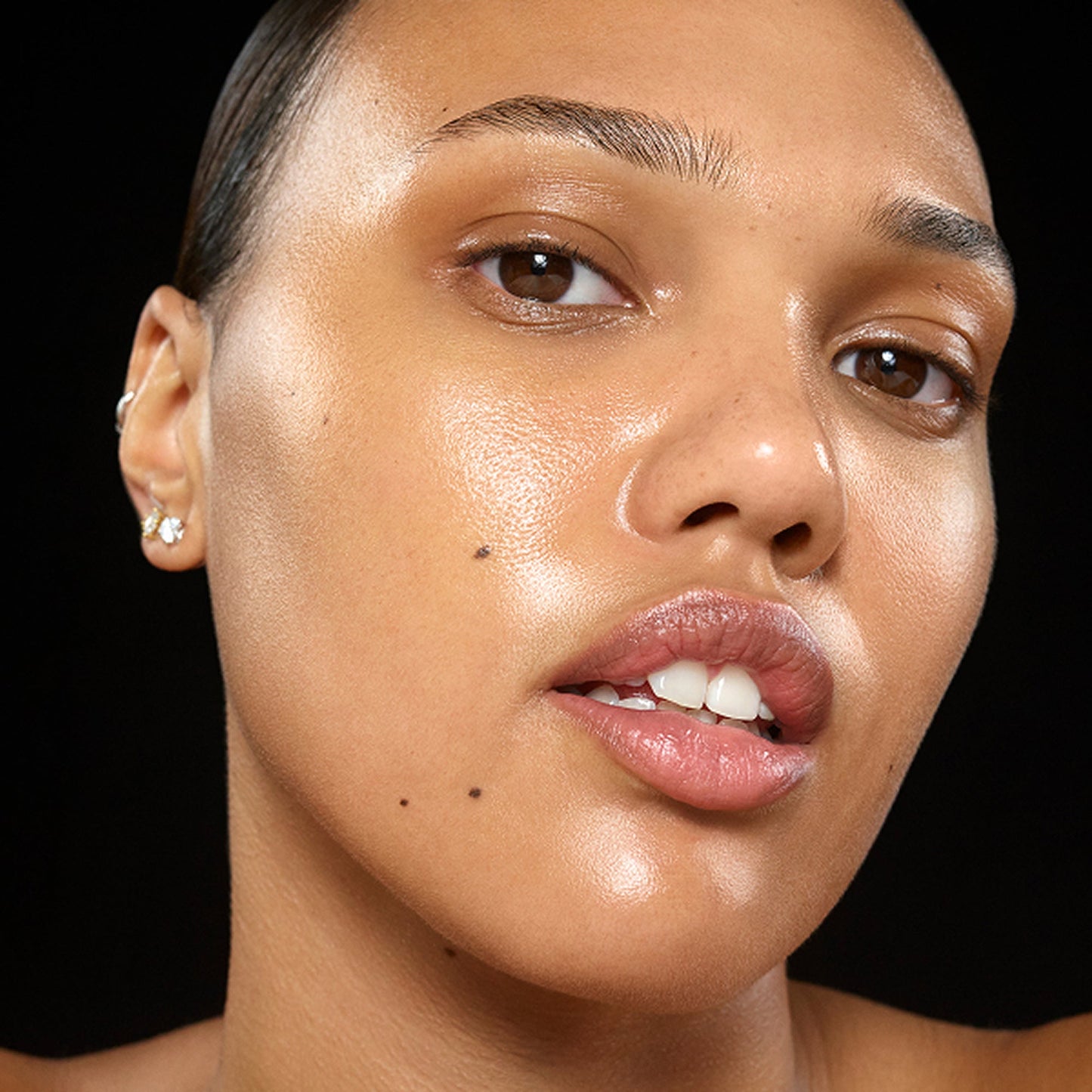 the-bestselling-intro-to-great-skin-i2 InsiderKit_UK_Model2_2000x2000_d49c66d7-afe9-44f8-93cf-038360f6f620.jpg