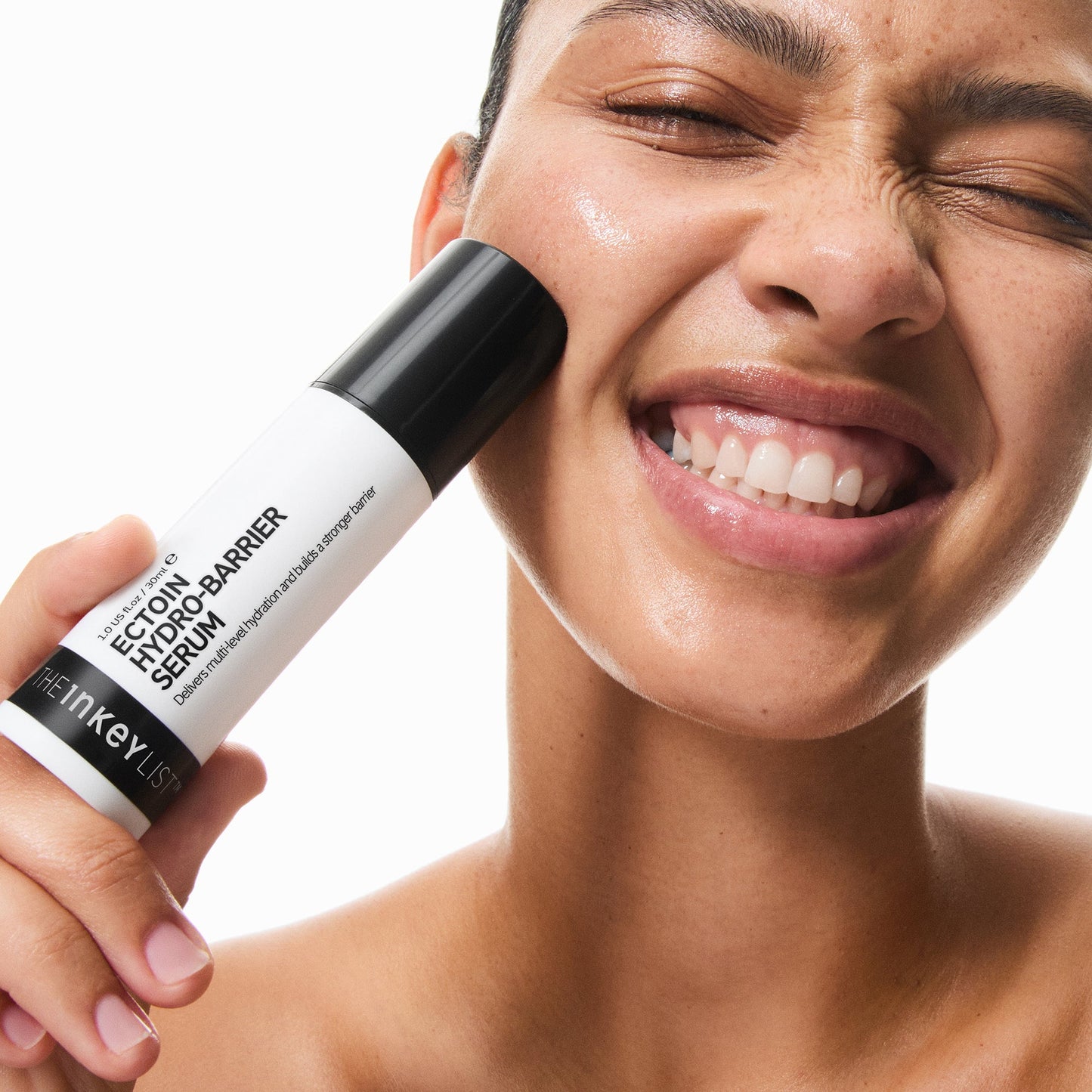ectoin-hydro-barrier-serum-m2 Omega50_Model_2000x2000_51d34848-519c-4045-b288-30216504f8ba.jpg